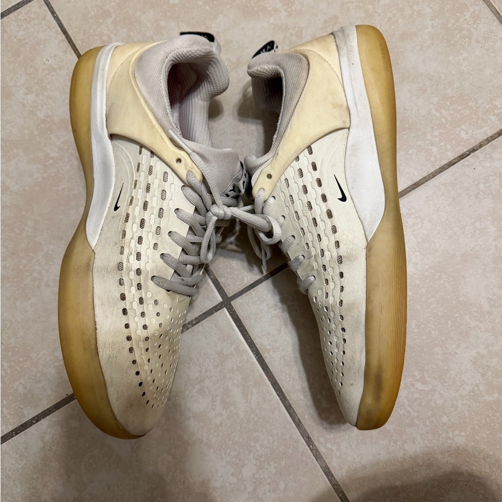 Nike Men's  nyjah Houston white size 10